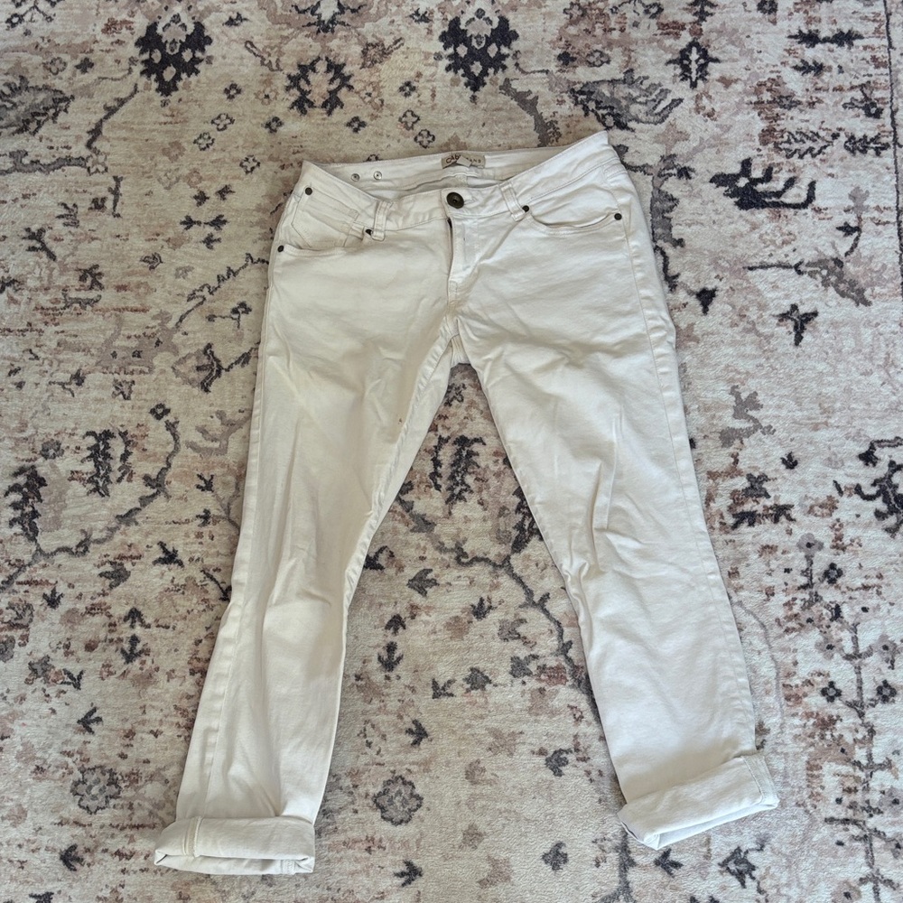 CAbi Cream Ankle & Cropped Jeans. Size 4. No rips   Some marks (see photo)